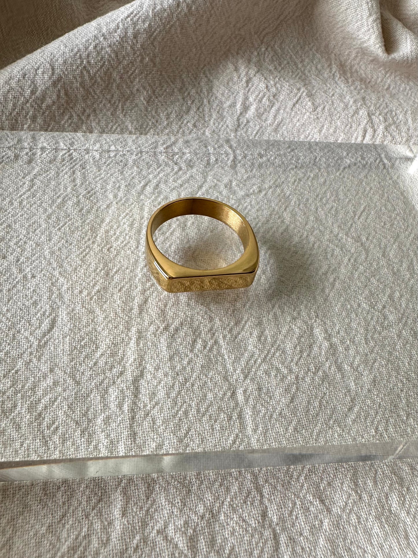 Flat top ring #R0008
