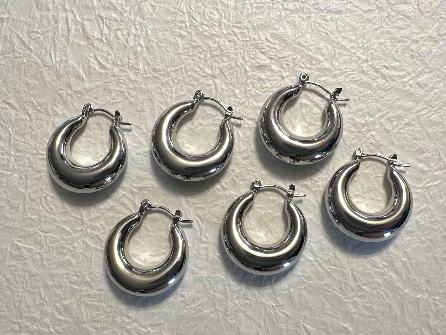Chunky hoop earrings Silver #E0015