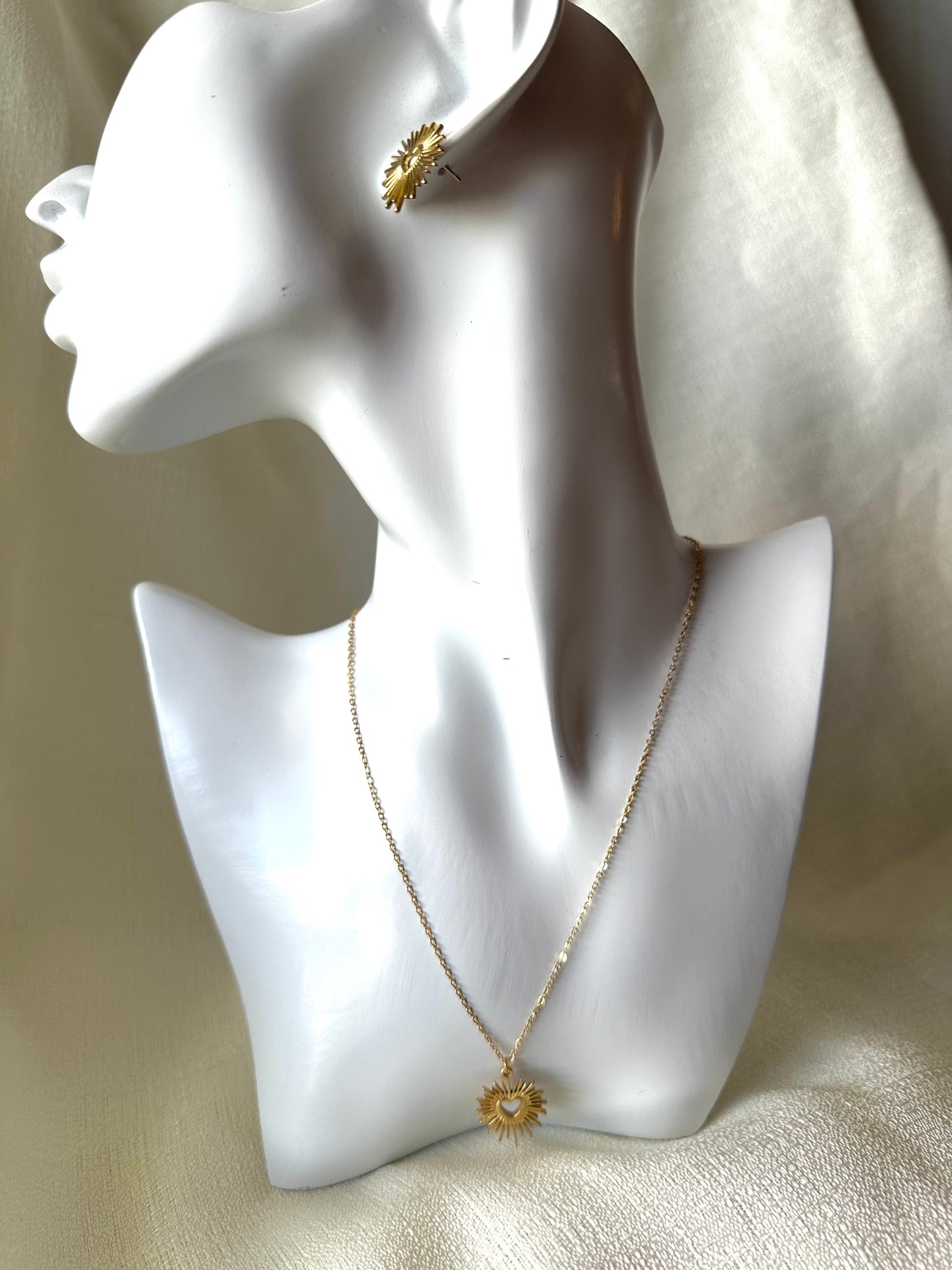 Sun heart necklace #N0020