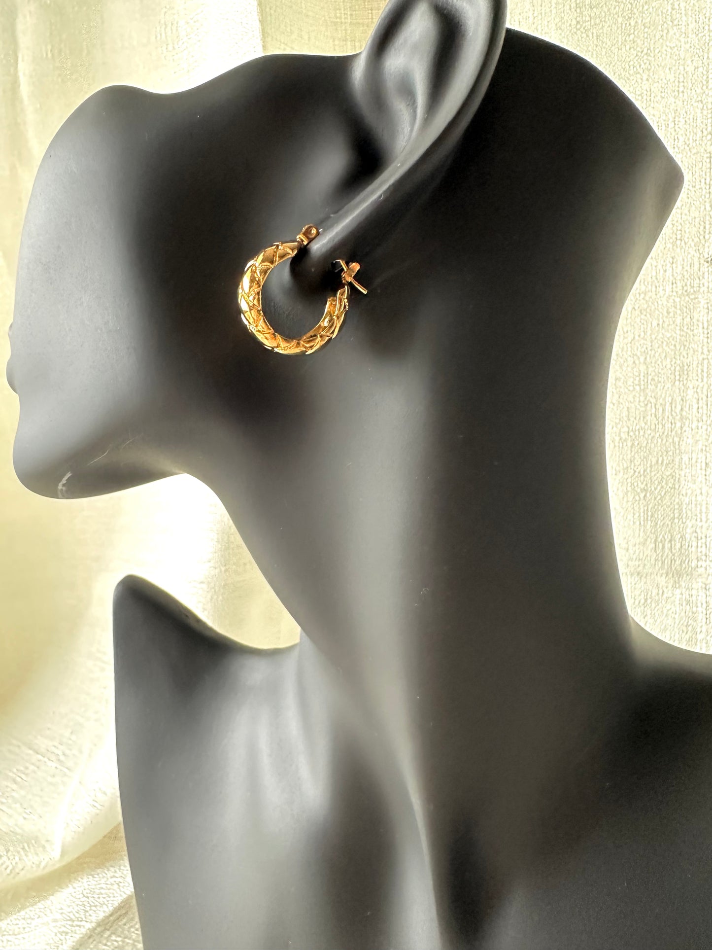 Chunky waffle hoop earrings #E0006