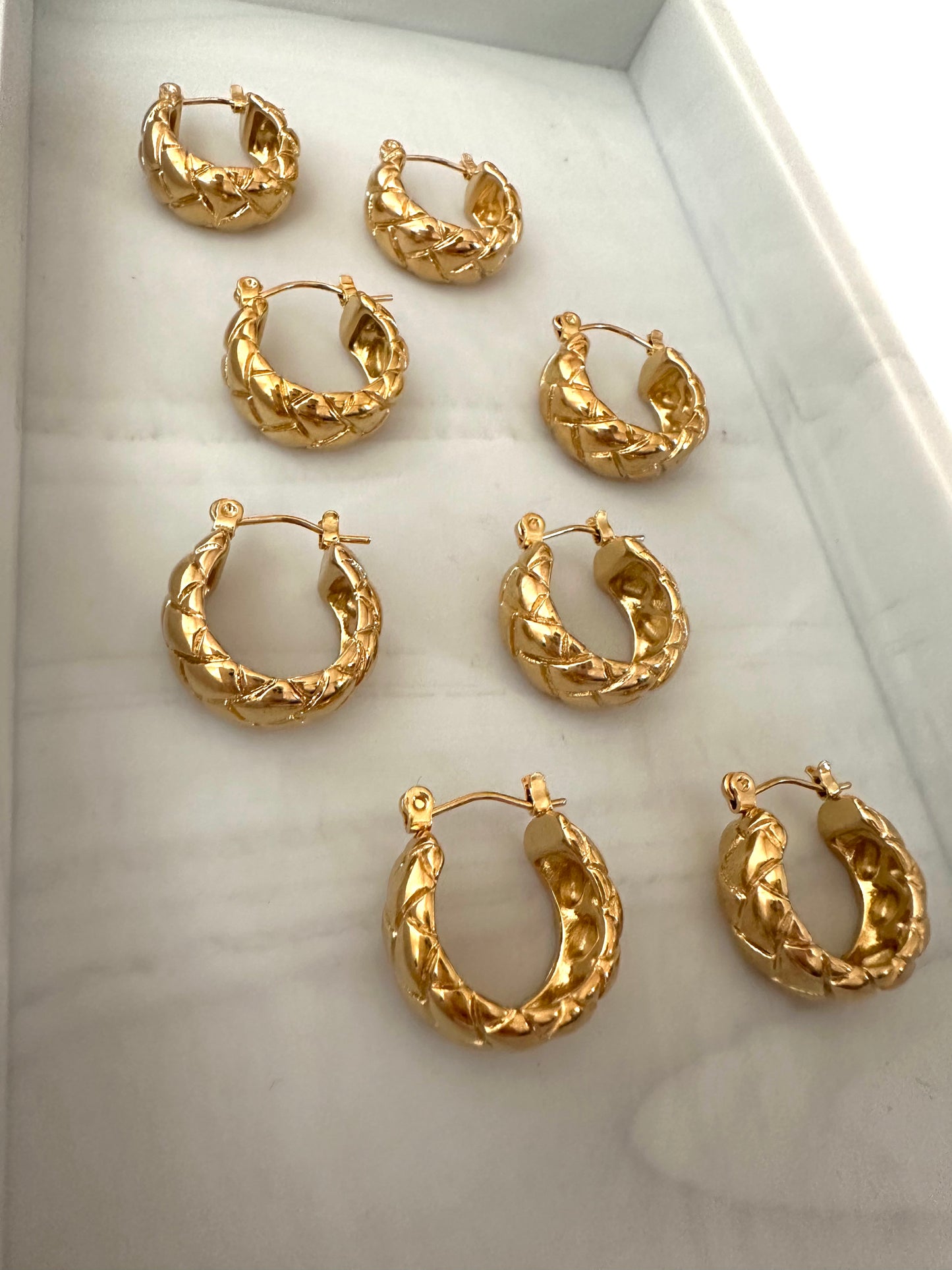 Chunky waffle hoop earrings #E0006