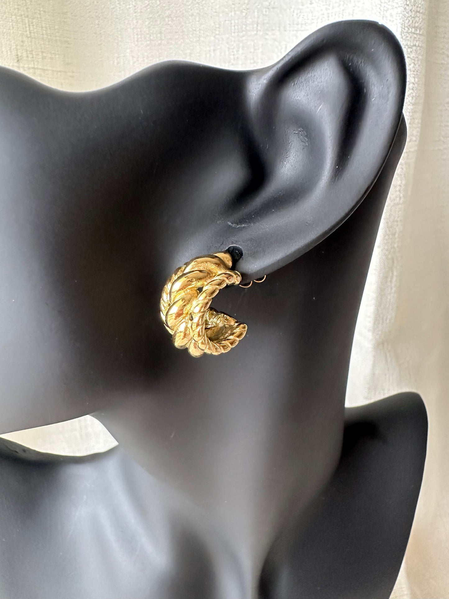 Vintage inspired hoop earrings #E0008