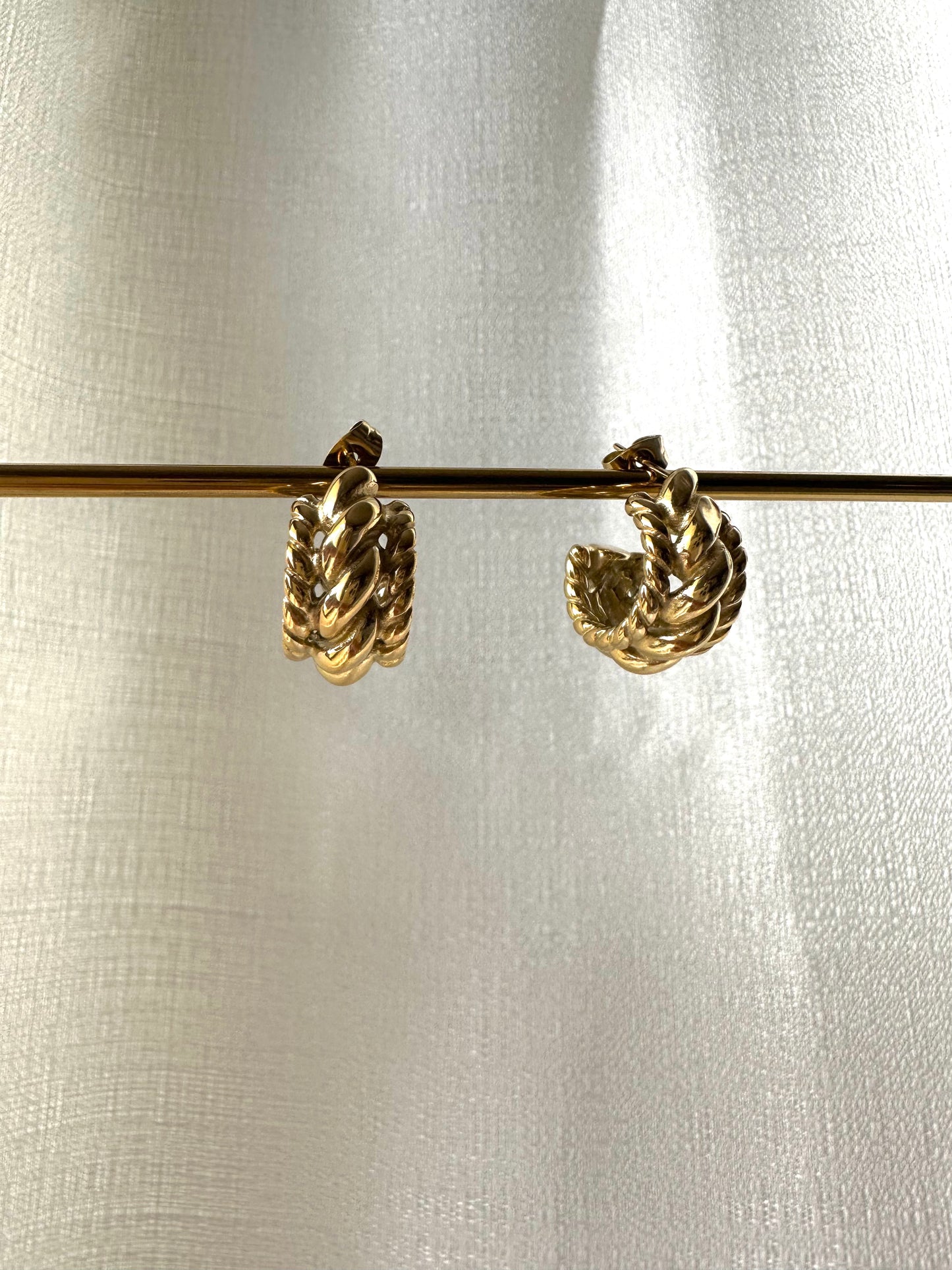 Vintage inspired hoop earrings #E0008