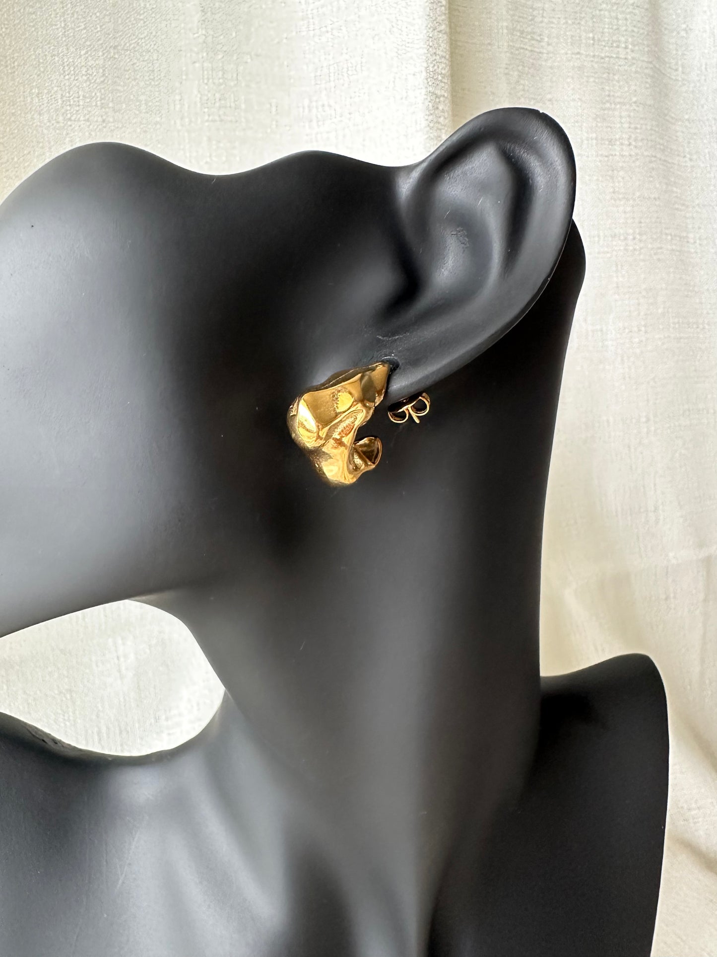 Vintage inspired hoop earrings #E0010